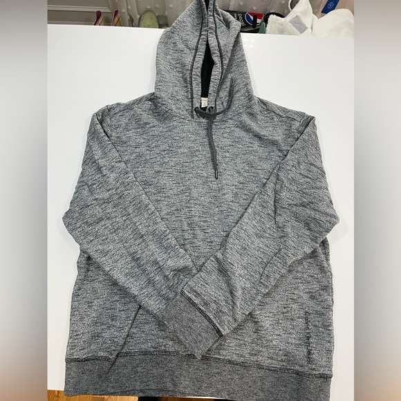 New Without tags Calvin Klein Hoodie - Picture 2 of 6